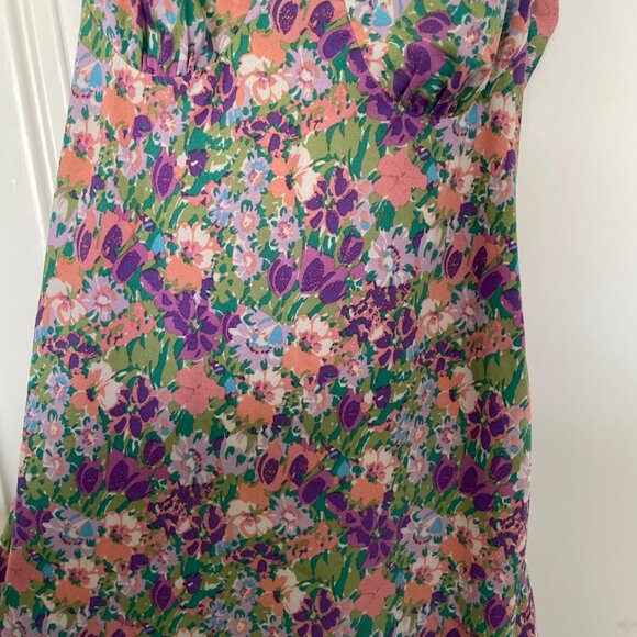 ASTR the label dress floral size M - Picture 5 of 6